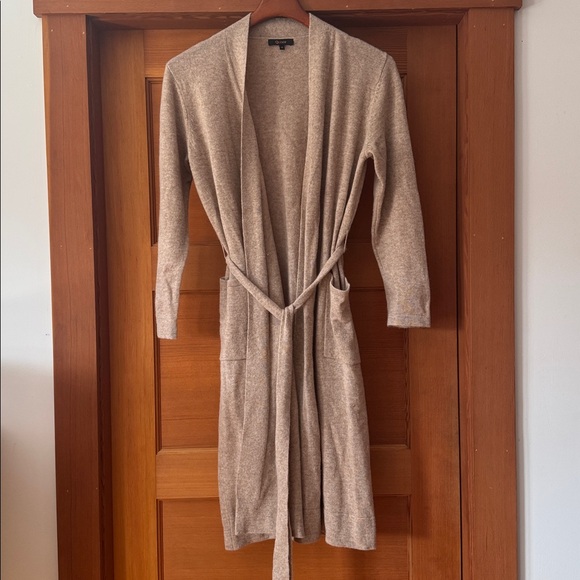 Quince Mongolian Cashmere Robe, NWOT, Various - Picture 8 of 10